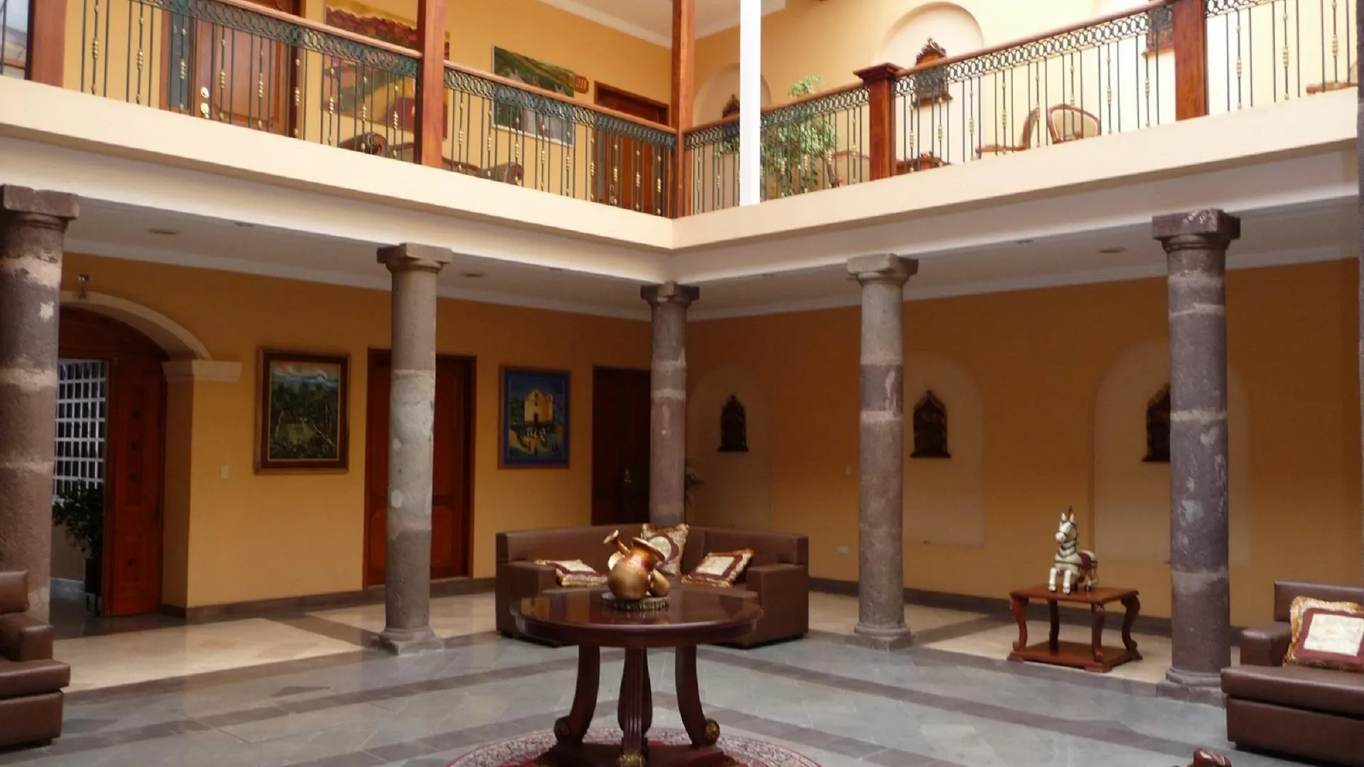 Hotel Boutique Plaza Sucre Quito