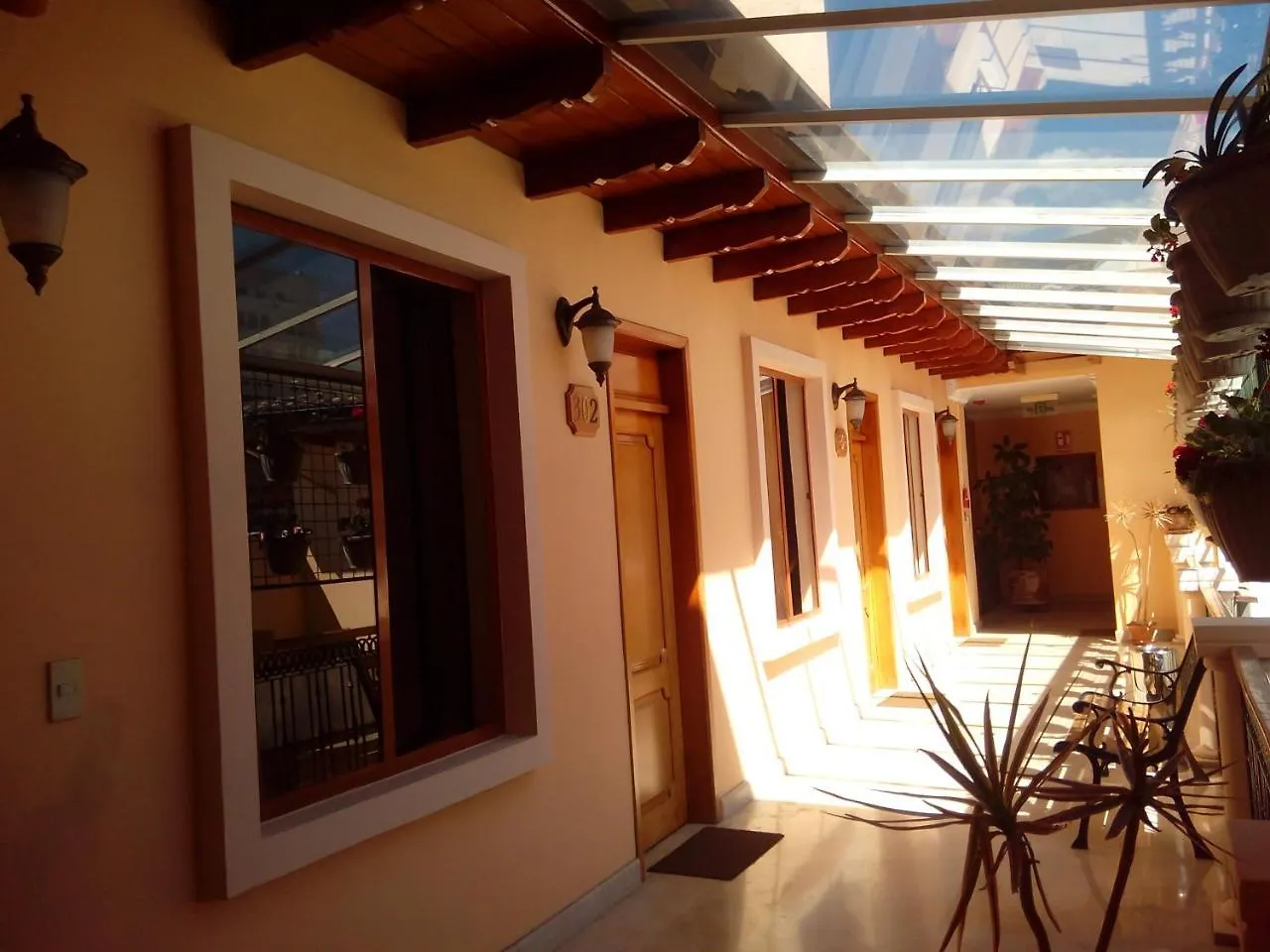 ****  Hotel Boutique Plaza Sucre Quito Ecuador